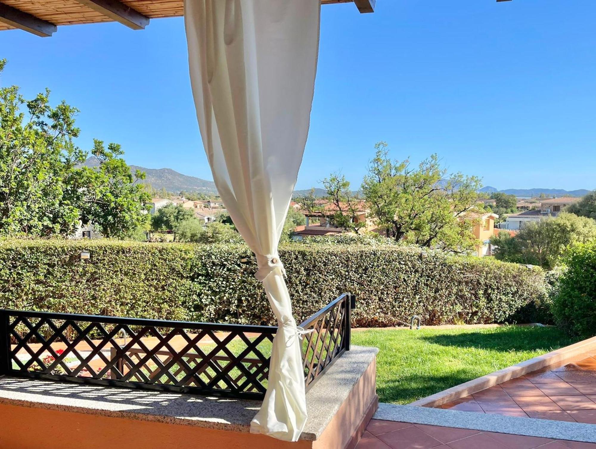 Iss Travel, Panoramic Sea View Ticino - 1 Bedroom Apartments 1,5 Km From The Beach 圣特奥多罗 外观 照片